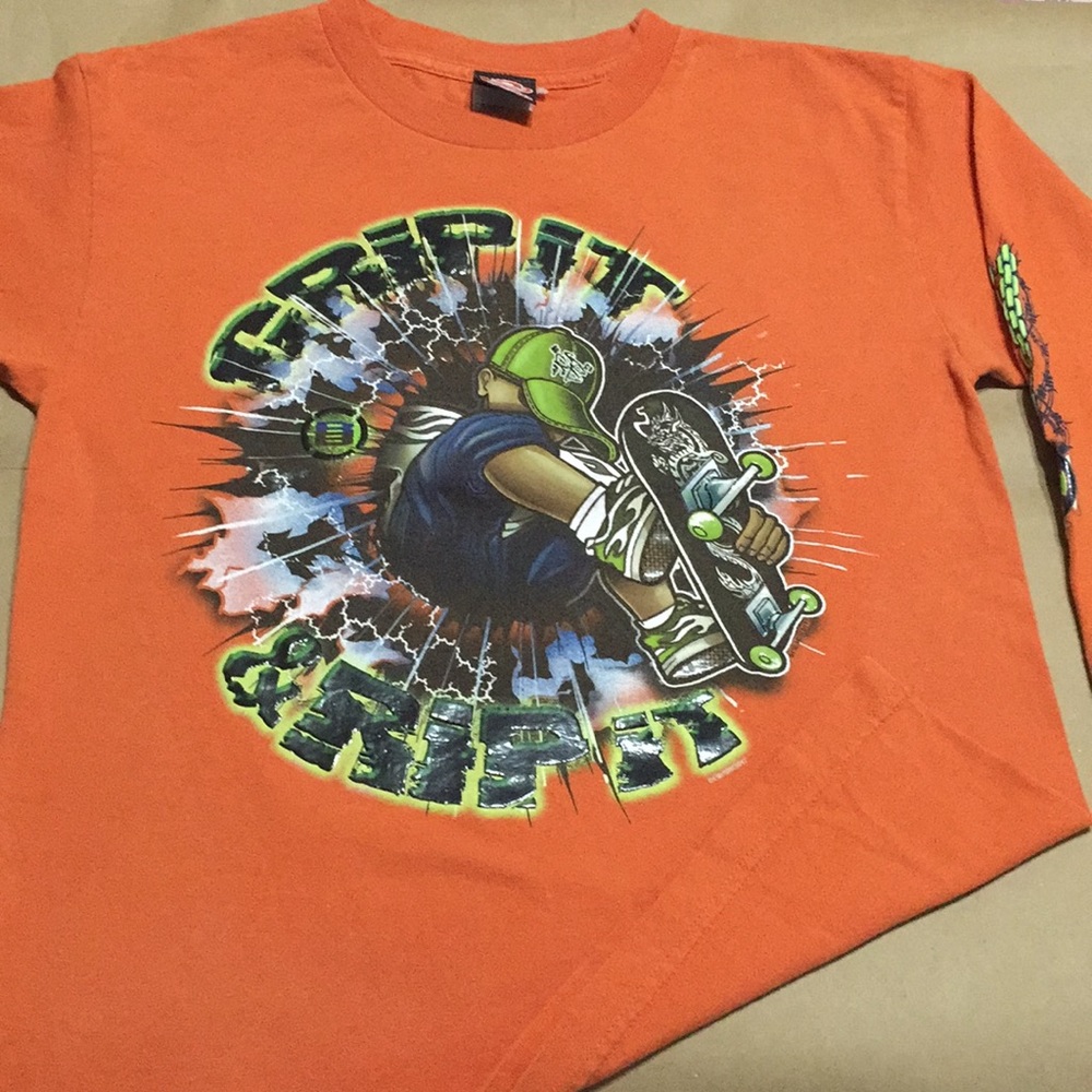 Boys long sleeve graphic tee